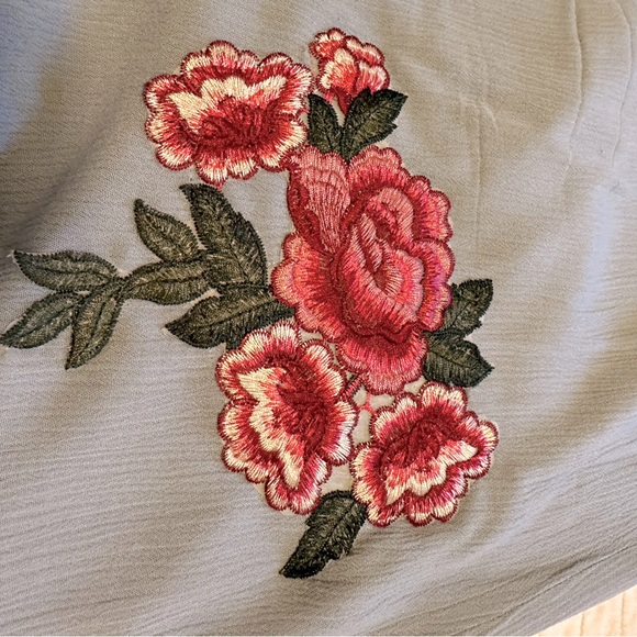 Style Envy Blue Floral Off the Shoulder Mini Dress L - Picture 6 of 9